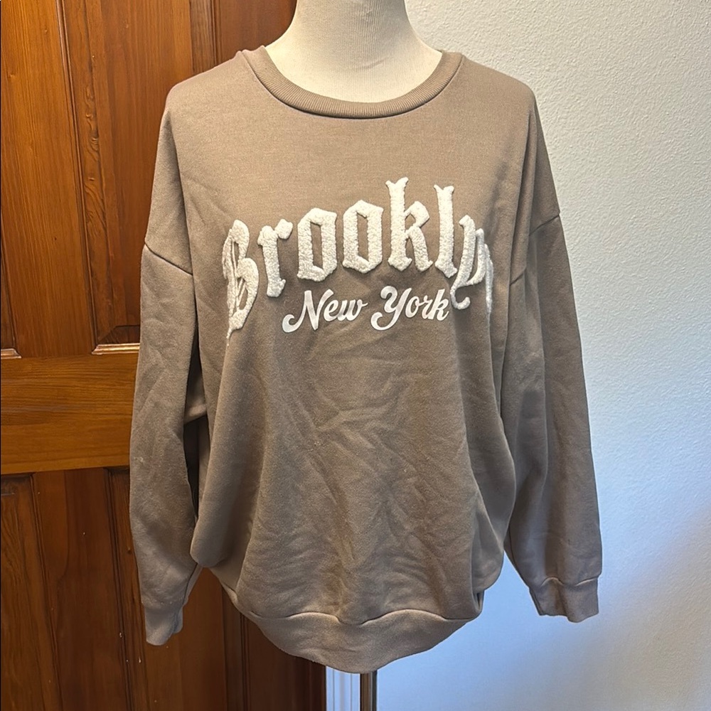 Brooklyn Oversized Crewneck